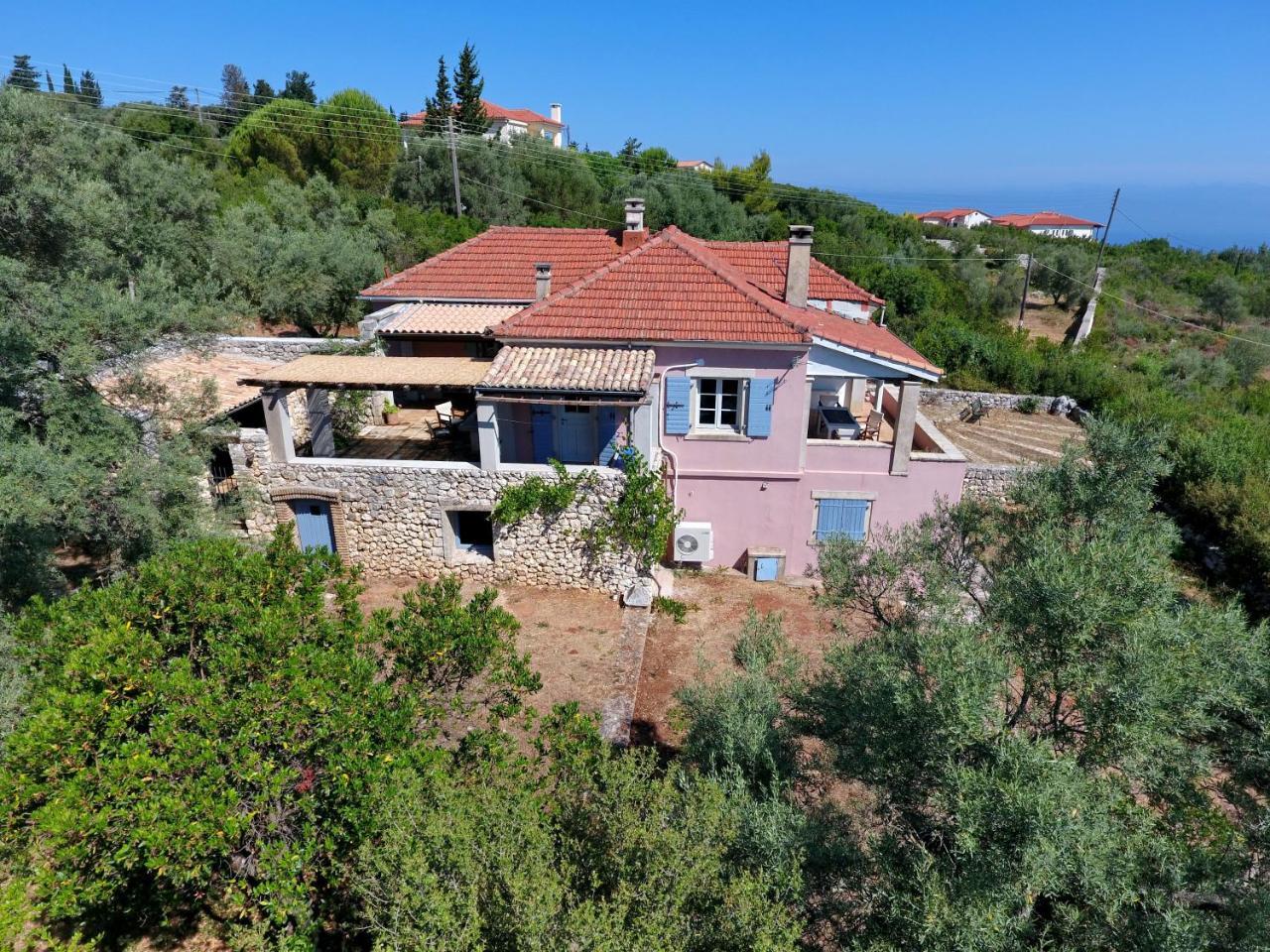 Domus Nostos * Apolpaina